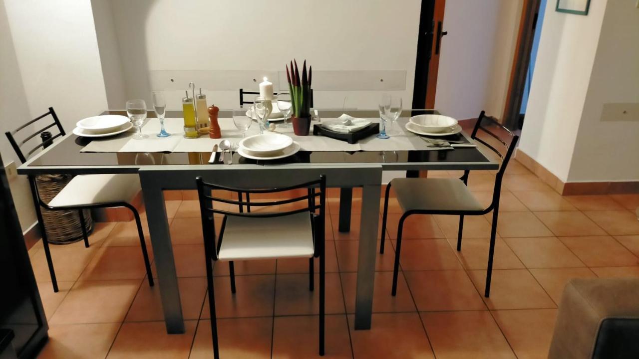 Casa Romeo Villa Adrano Eksteriør billede